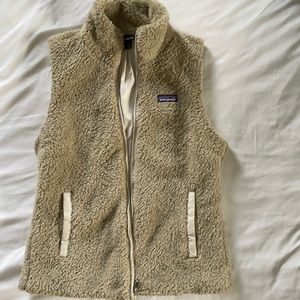 Patagonia women's Los Gatos vest